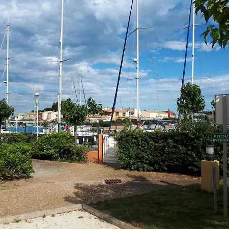 아파트 Quai Malfato Abbaye Du Cap 아그
