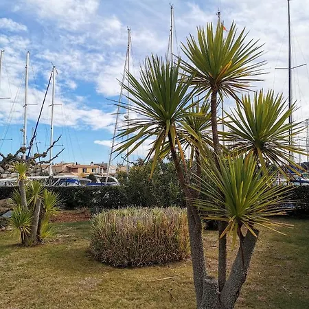 Quai Malfato Abbaye Du Cap * Agde